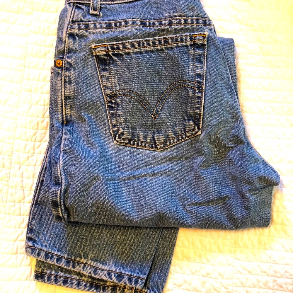Levi Strauss Women’s 550 Relaxed Vintage Jeans, 10